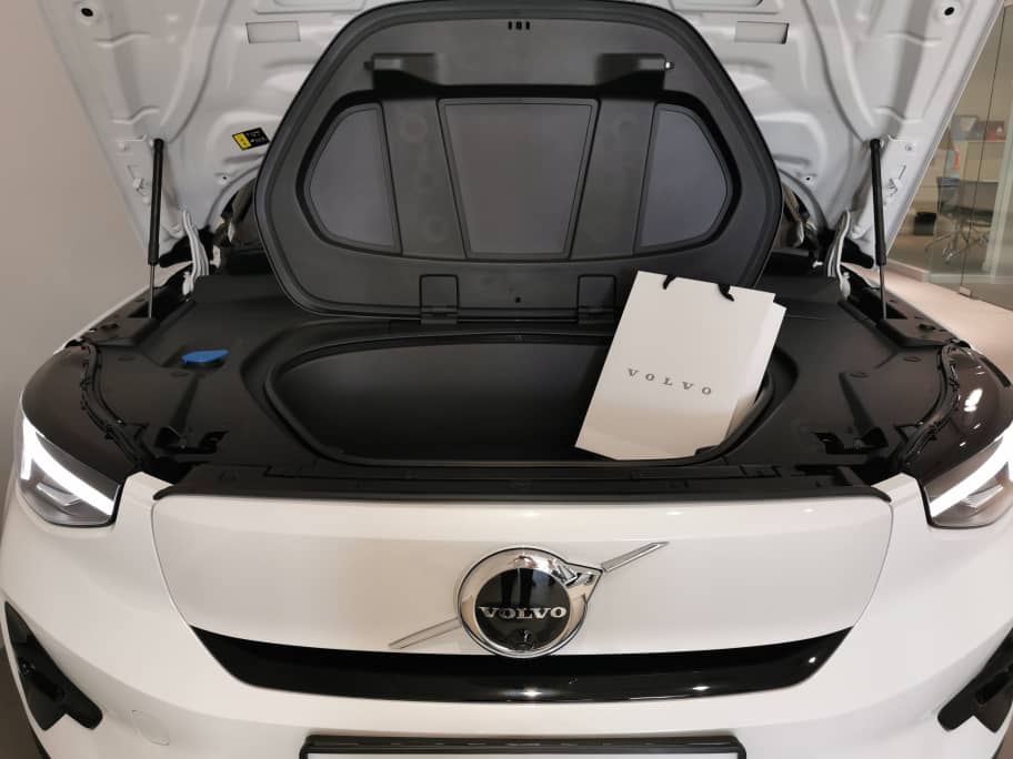 Volvo  XC40 Recharge Ultimate, Pure Electric, Electric