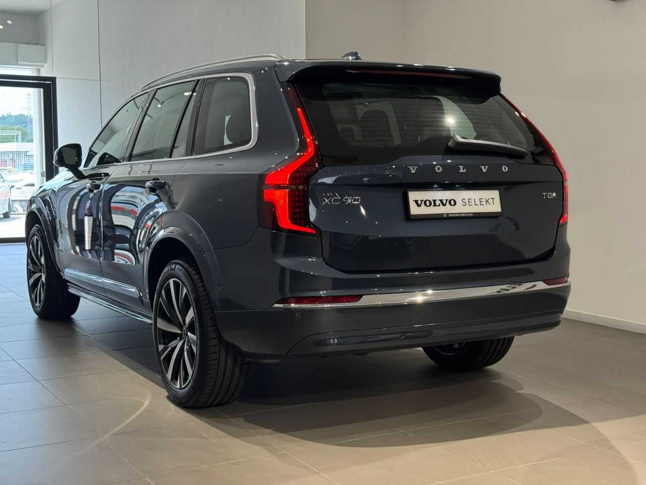 Volvo  XC90 Ultra, T8 AWD Plug-in hybrid, Electric/Petrol, Bright, 7 Seats