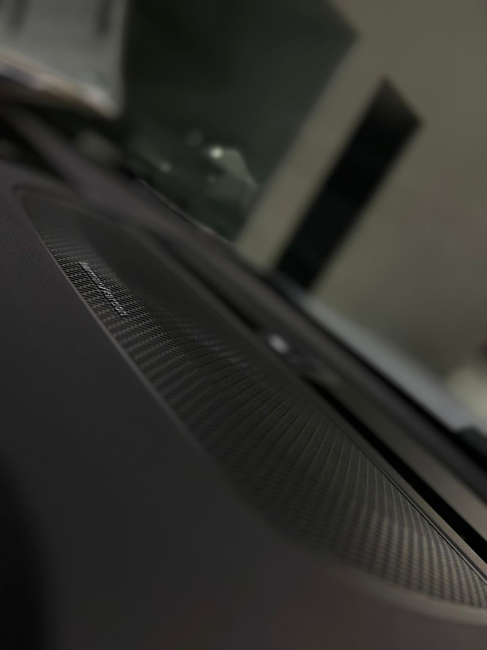 Volvo  EC40 Ultra, Twin Motor, Electric