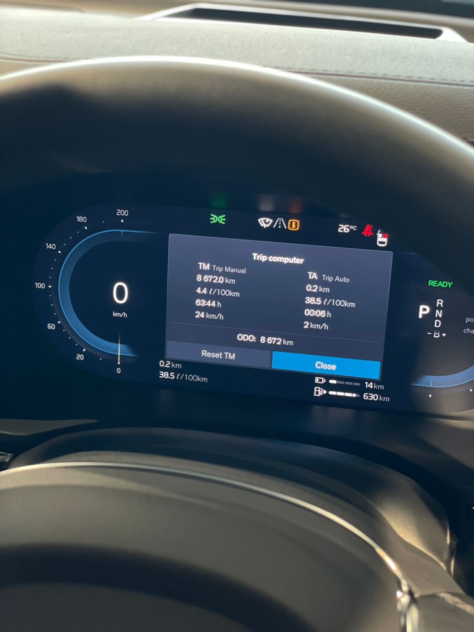 Volvo  XC60 Ultra, T8 AWD Plug-in hybrid, Electric/Petrol, Dark