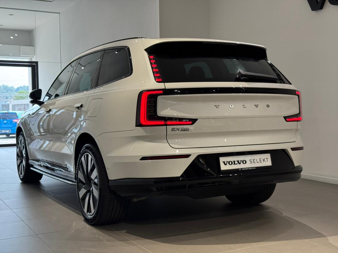 Volvo EX90 Ultra, Twin Motor Performance, Electric, 7 Seats
