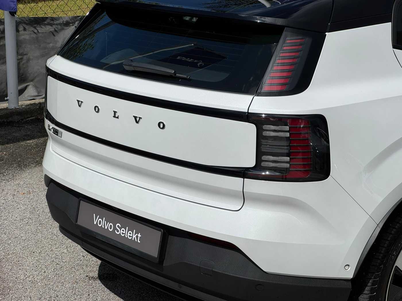 Volvo Ultra, Single Motor Extended Range, Electric