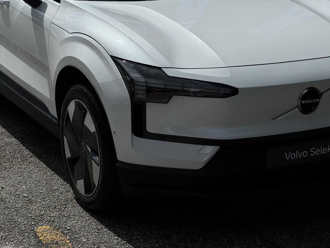 Volvo Ultra, Single Motor Extended Range, Electric