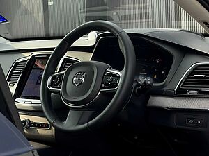 Volvo  XC90 Recharge Ultimate, T8 AWD Plug-in hybrid, Electric/Petrol, Bright, 7 Seats