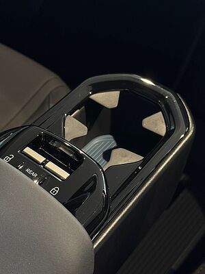 Volvo EX30 Plus, Single Motor Extended Range, Electric