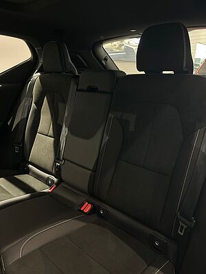 Volvo  EC40 Ultra, Twin Motor, Electric