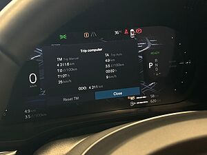 Volvo  XC60 Ultra, T8 AWD Plug-in hybrid, Electric/Petrol, Dark