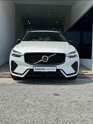 Volvo  XC60 Recharge Ultimate, T8 AWD Plug-in hybrid, Electric/Petrol, Dark