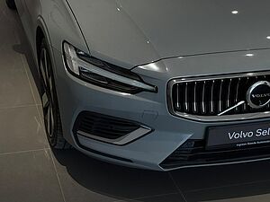 Volvo Recharge Plus, T8 AWD Plug-in hybrid, Electric/Petrol, Bright