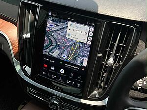 Volvo  V60 Recharge Ultimate, T8 , Electric/Petrol, Bright