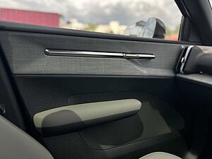 Volvo  EX30 Ultra, Single Motor Extended Range, Electric