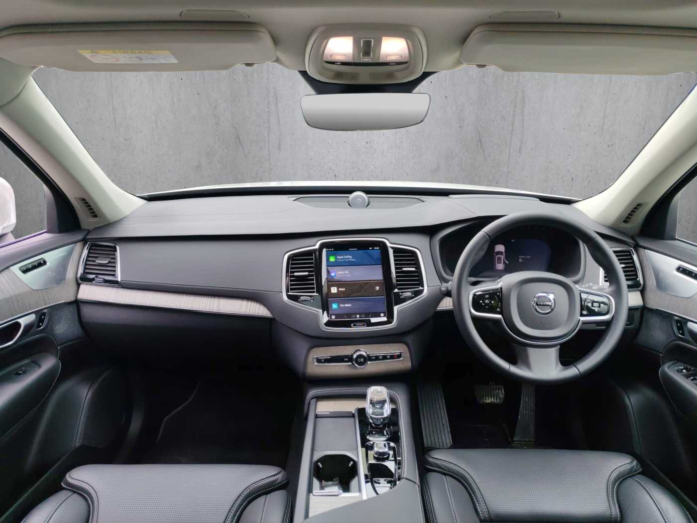 Volvo  XC90 Ultra Reskin, T8 AWD Plug-in hybrid, Electric/Petrol, Bright, 7 Seats