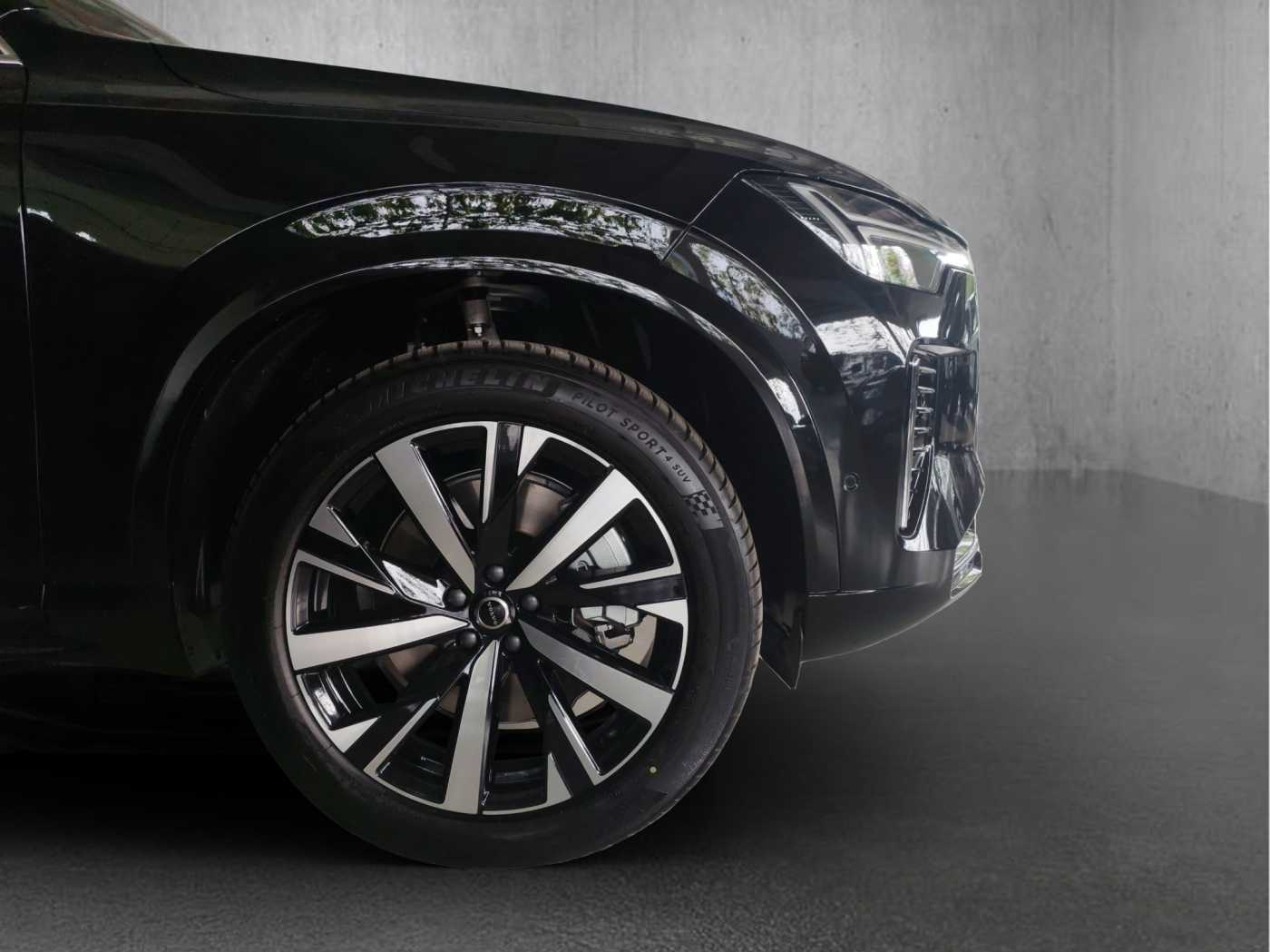 Volvo XC90 Ultra, T8 AWD Plug-in hybrid, Electric/Petrol, Bright, 7 Seats