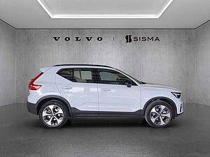 Volvo  XC40 Plus, B5 AWD Mild hybrid, Petrol, Dark