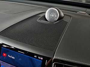 Volvo XC60 Ultra, T8 AWD Plug-in hybrid, Electric/Petrol, Dark