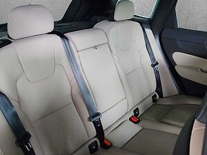 Volvo  XC60 Ultra, T8 AWD Plug-in hybrid, Electric/Petrol, Dark