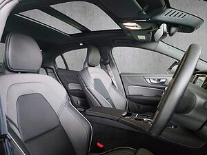 Volvo  Recharge Plus, T8 AWD Plug-in hybrid, Electric/Petrol, Dark