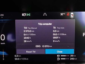 Volvo XC60 Ultra, T8 AWD Plug-in hybrid, Electric/Petrol, Dark